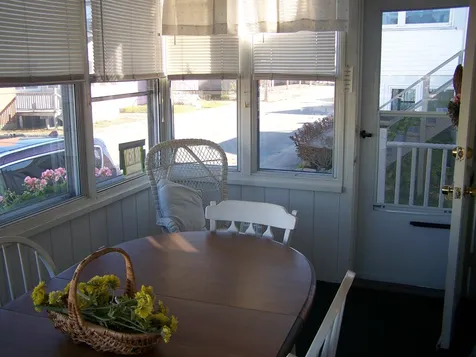 13 Tuttle Avenue Hampton NH 03842