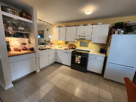 5 Bowman Road Vergennes VT 05491