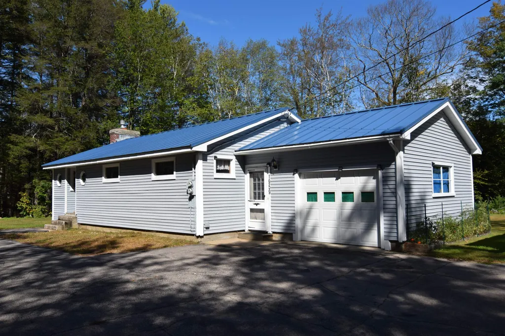 1959 West Side Road Conway NH 03860