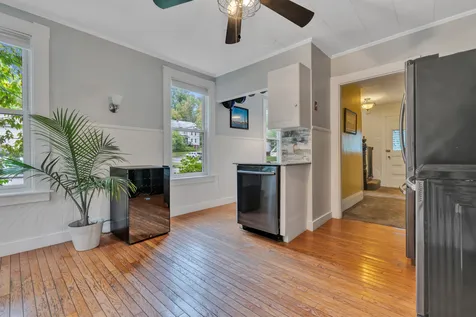 82 6th Street Dover NH 03820