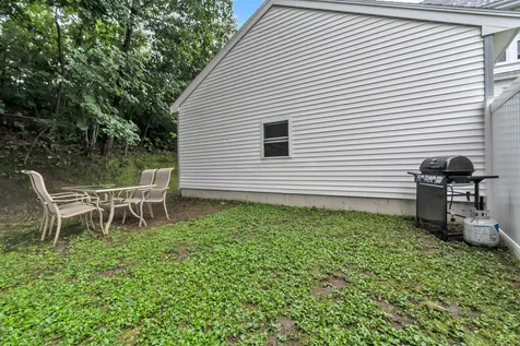 82 6th Street Dover NH 03820
