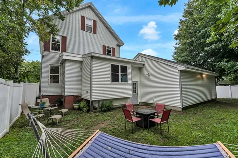 82 6th Street Dover NH 03820