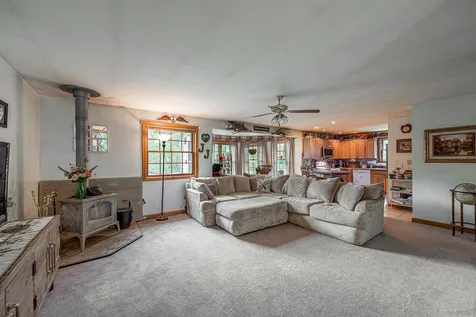 73 Brookside Lane Danbury NH 03230