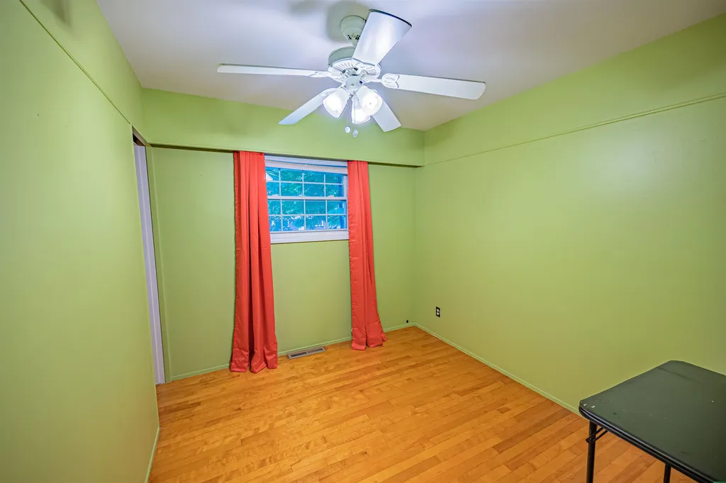 39 Lague Lane Barre Town VT 05641-3219