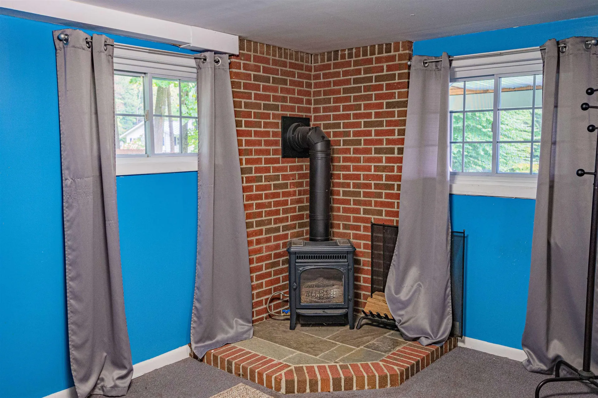 39 Lague Lane Barre Town VT 05641-3219