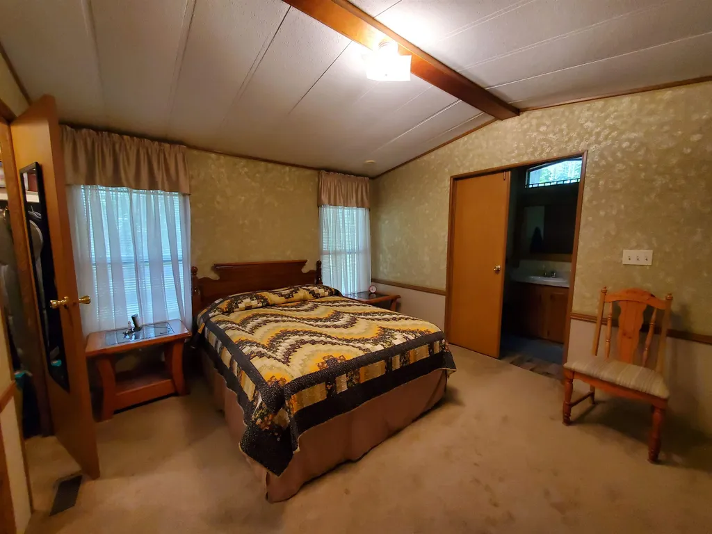 12 Pine Tree Lane Canaan NH 03741