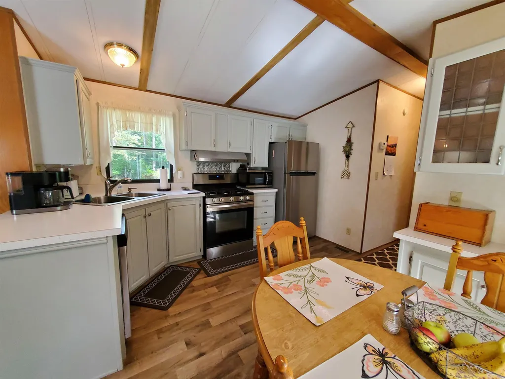 12 Pine Tree Lane Canaan NH 03741