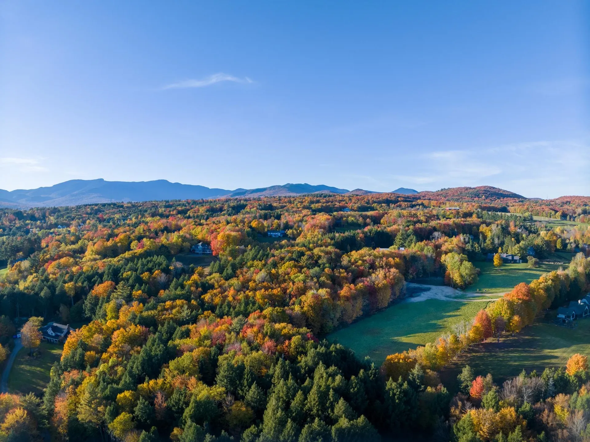 1025 Weeks Hill Road Stowe VT 05672