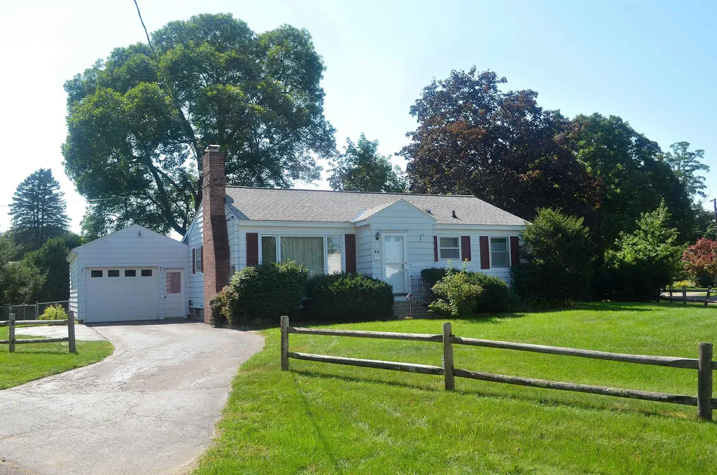 43 Davis Parkway, South Burlington VT 05403 MLS 4931370 Geri Reilly Real Estate