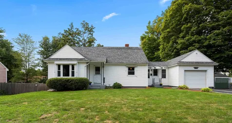 5 Oak Street Allenstown NH 03275