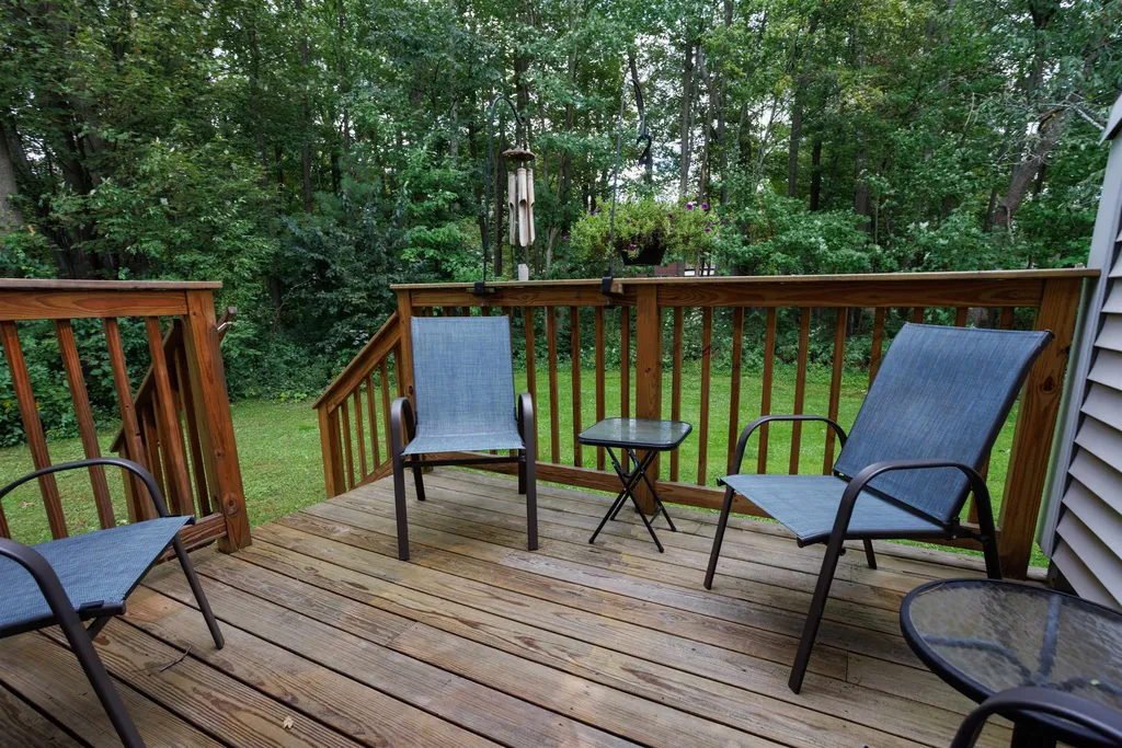 60 Woodlins Circle Colchester VT 05446