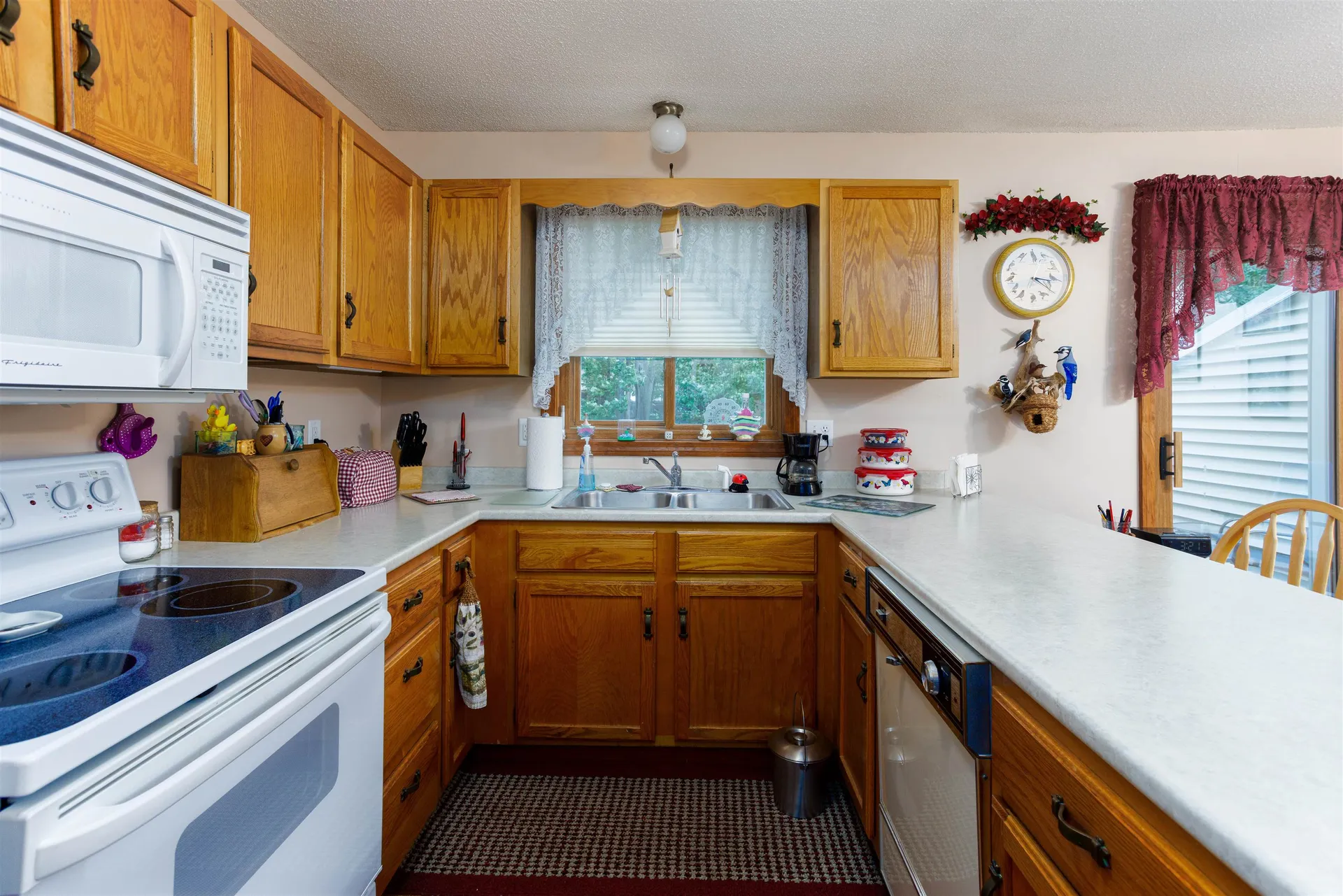 60 Woodlins Circle Colchester VT 05446
