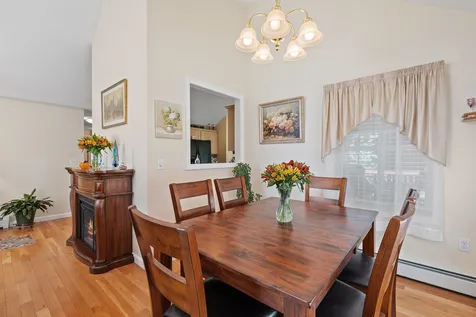 17 Red Oak Drive Gilford NH 03249