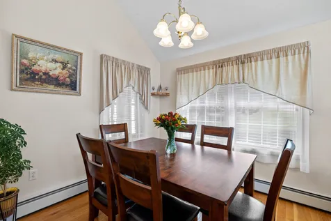 17 Red Oak Drive Gilford NH 03249