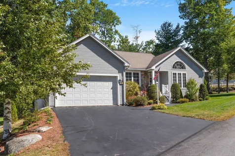 17 Red Oak Drive Gilford NH 03249