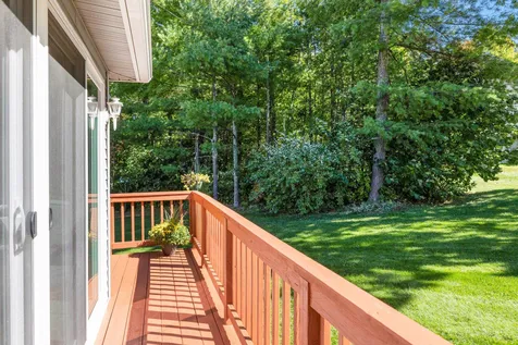 17 Red Oak Drive Gilford NH 03249