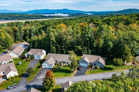 17 Red Oak Drive Gilford NH 03249