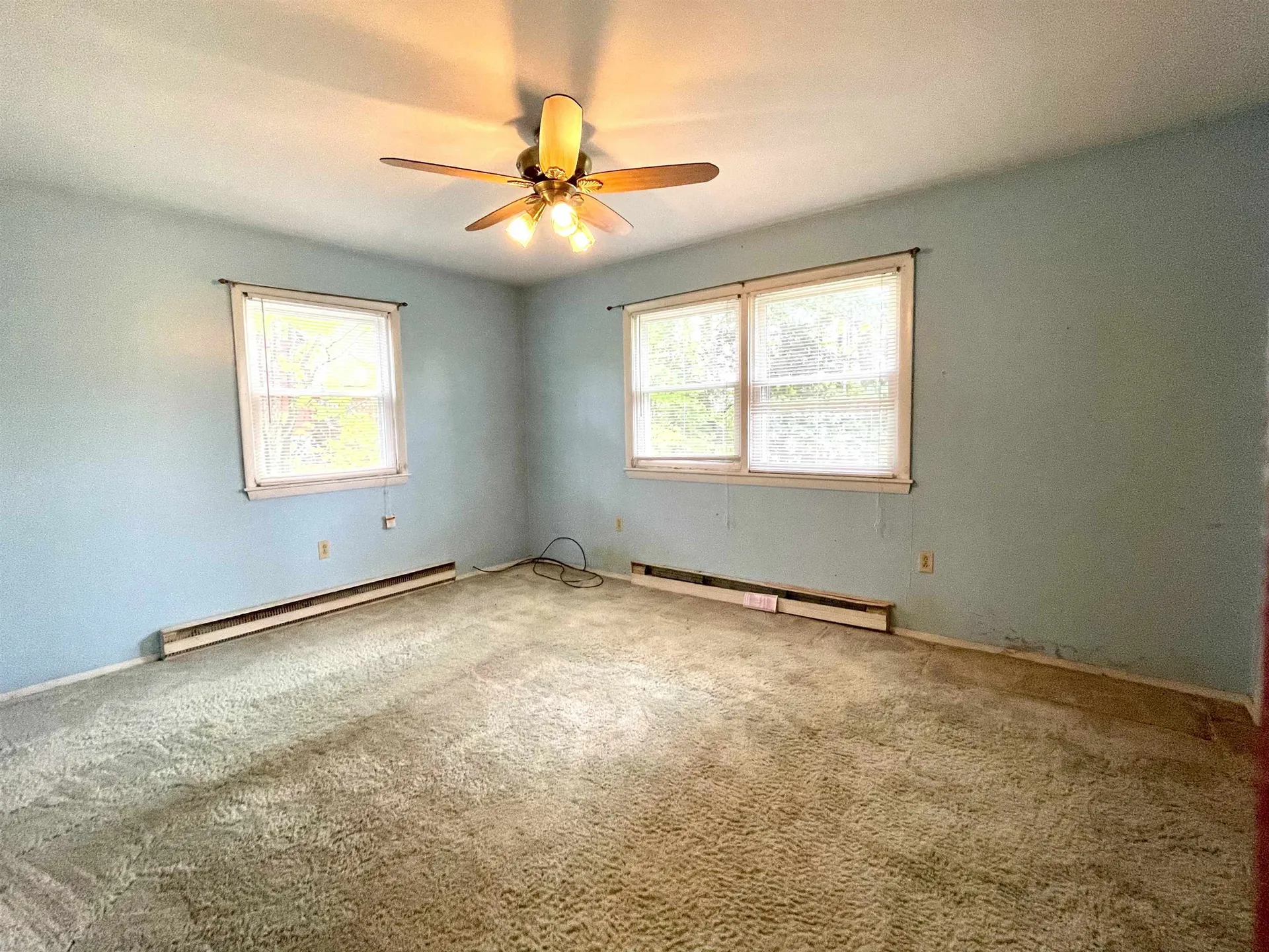 4 Spring Street Whitefield NH 03598