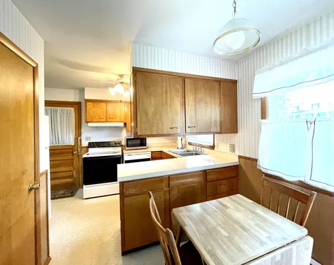 4 Spring Street Whitefield NH 03598