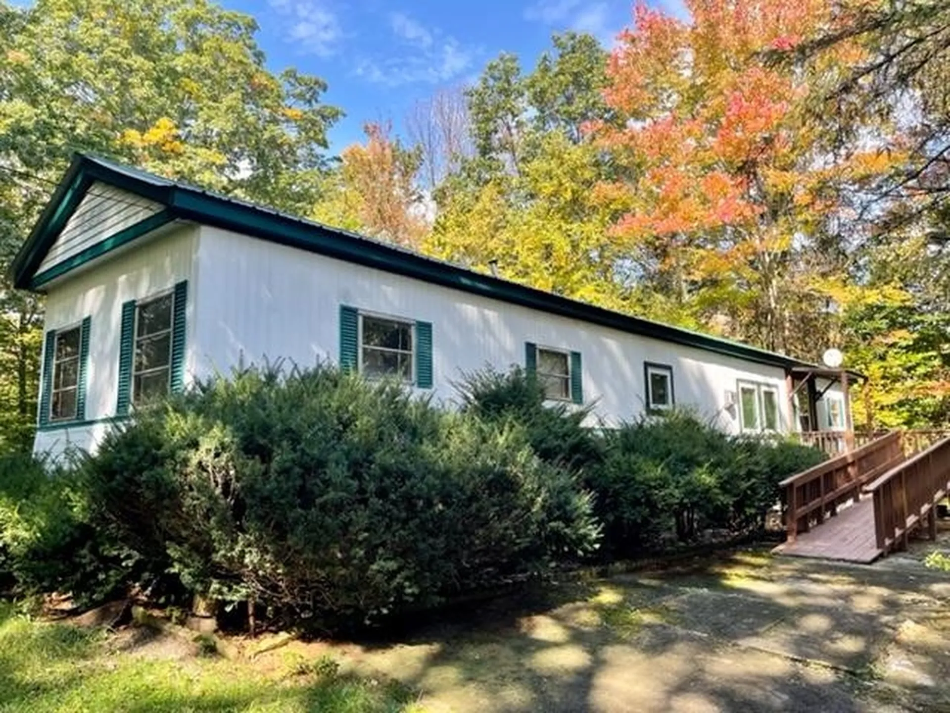 8 Williams Street Sandown NH 03873