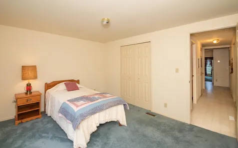 25 Granite Circle Hampstead NH 03841