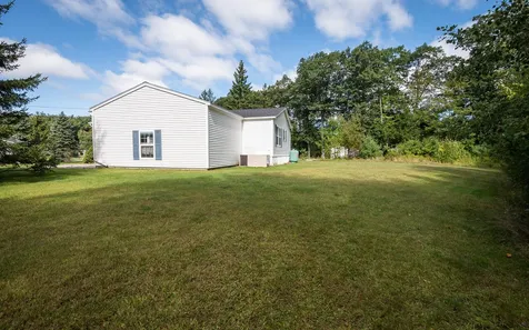 25 Granite Circle Hampstead NH 03841