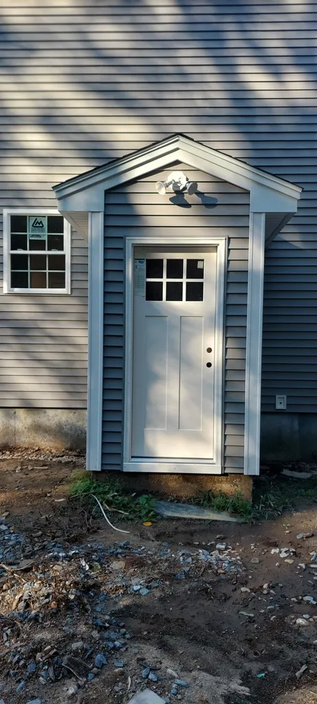 26 Merrick Road Raymond NH 03077