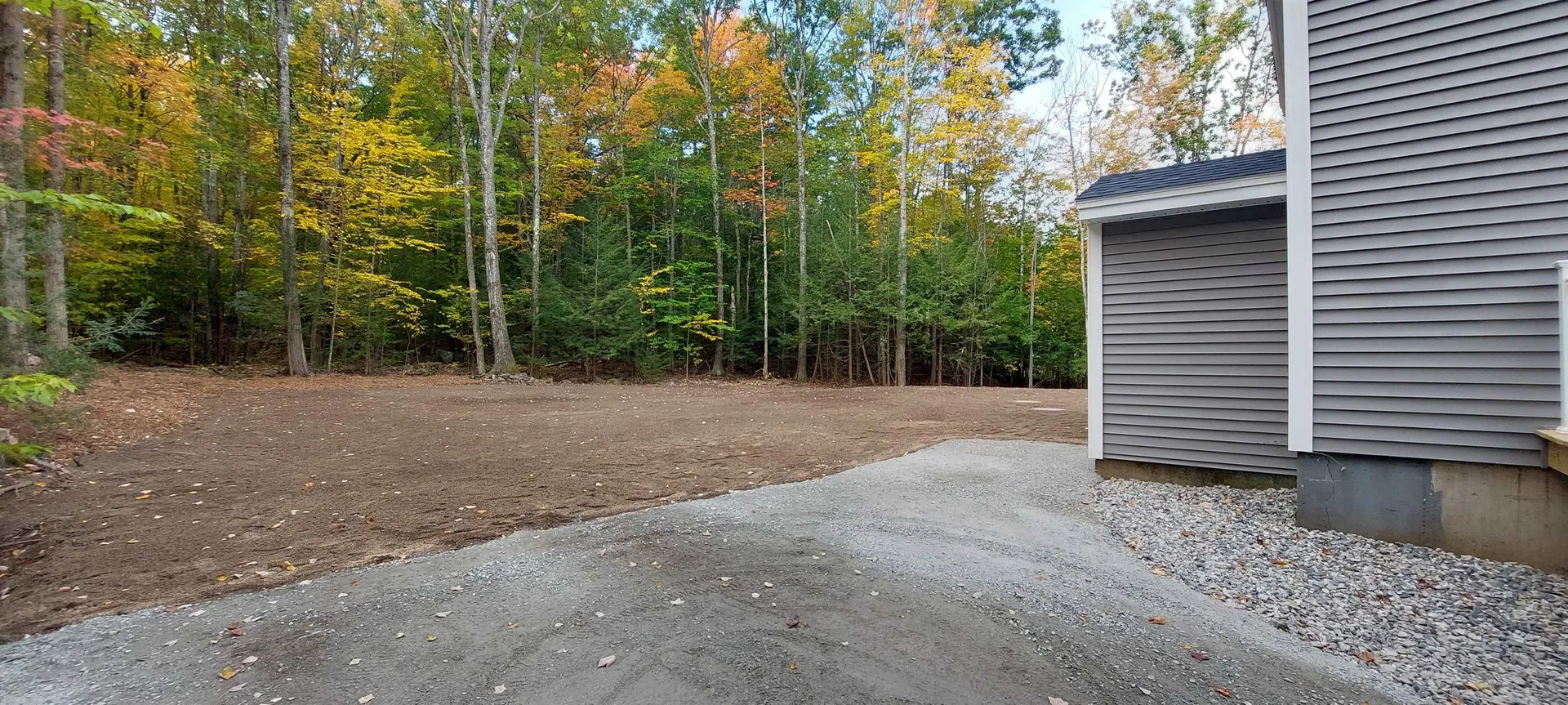26 Merrick Road Raymond NH 03077