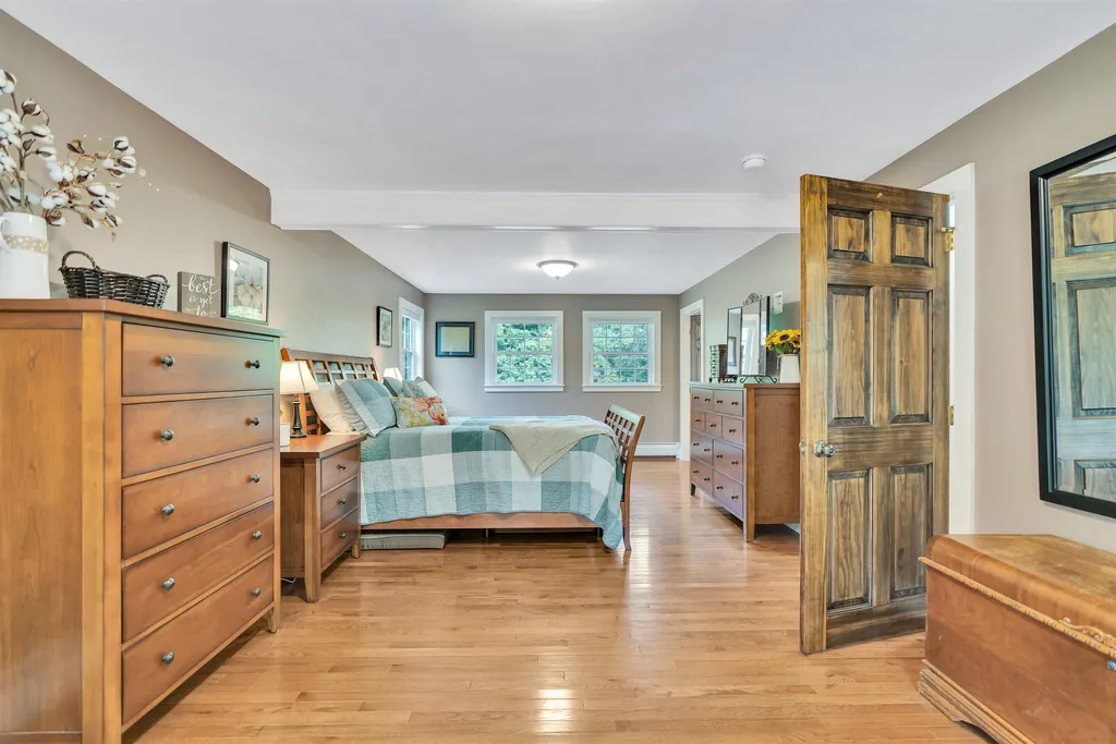 55 Jennifer Lane Hartford VT 05001