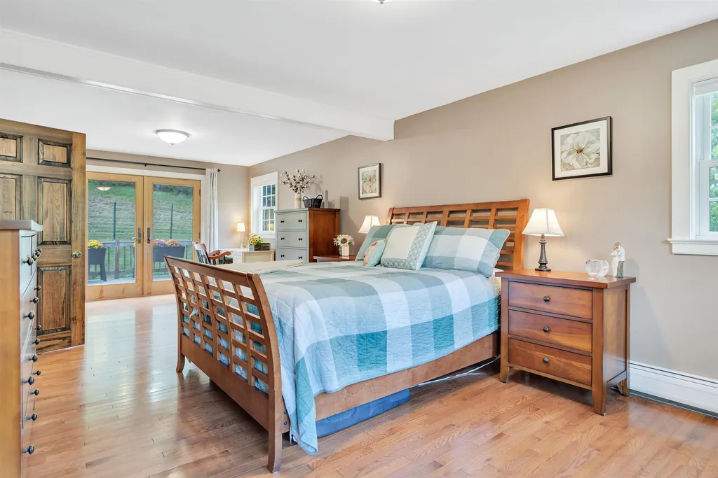 55 Jennifer Lane Hartford VT 05001