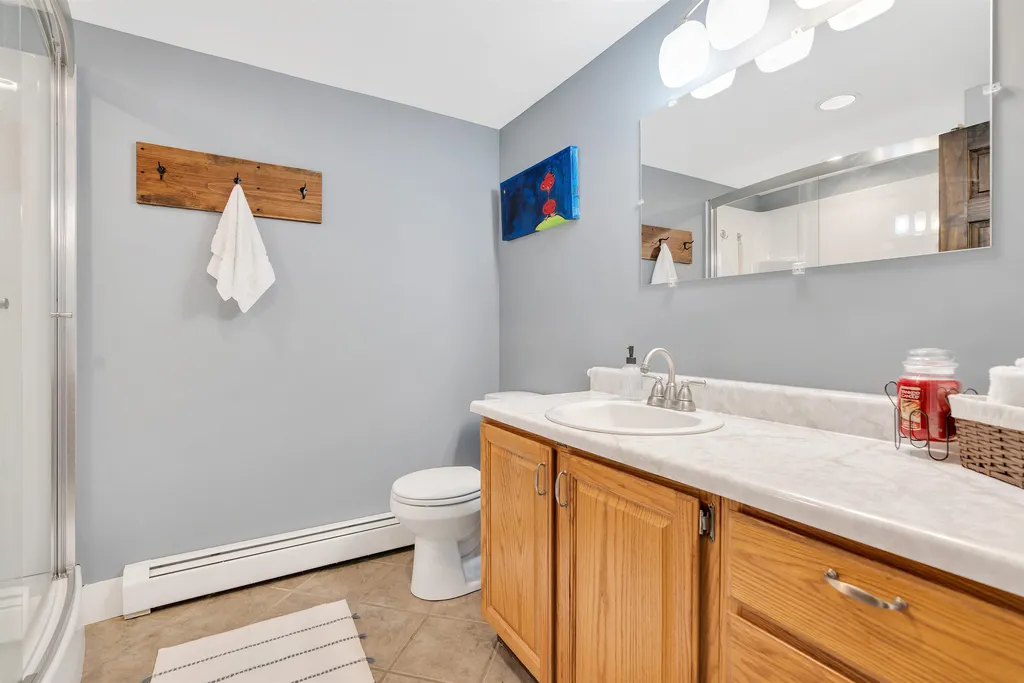 55 Jennifer Lane Hartford VT 05001
