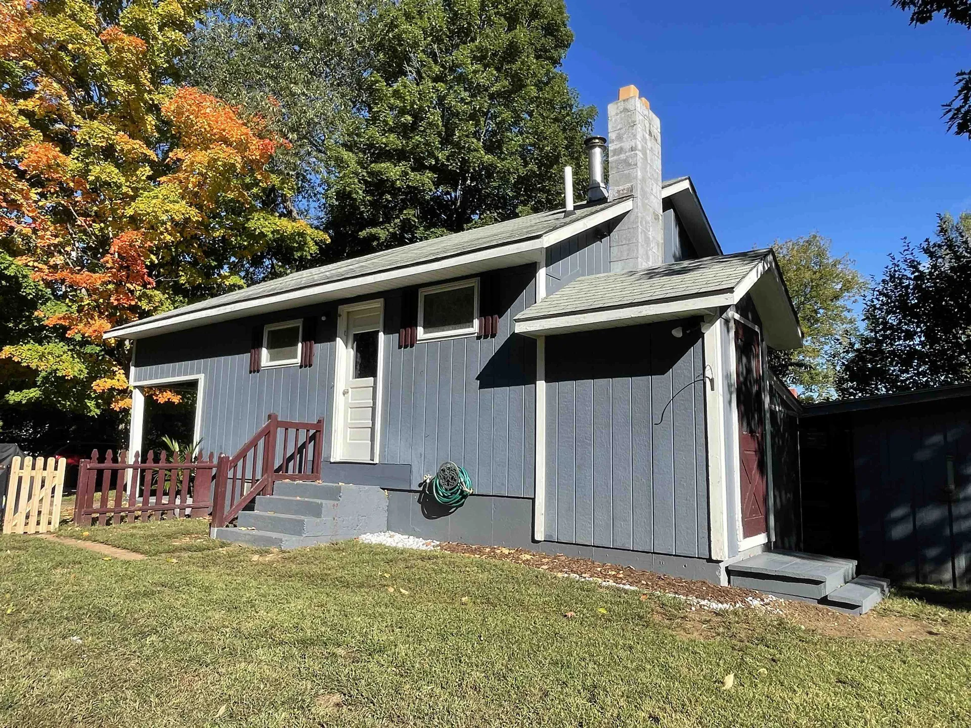 6 Gambier Street Claremont NH 03743