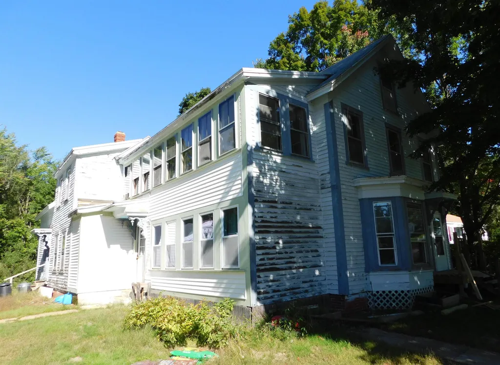 159 School Street Berwick ME 03901