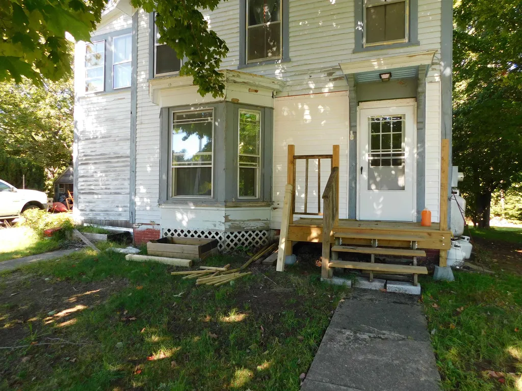 159 School Street Berwick ME 03901