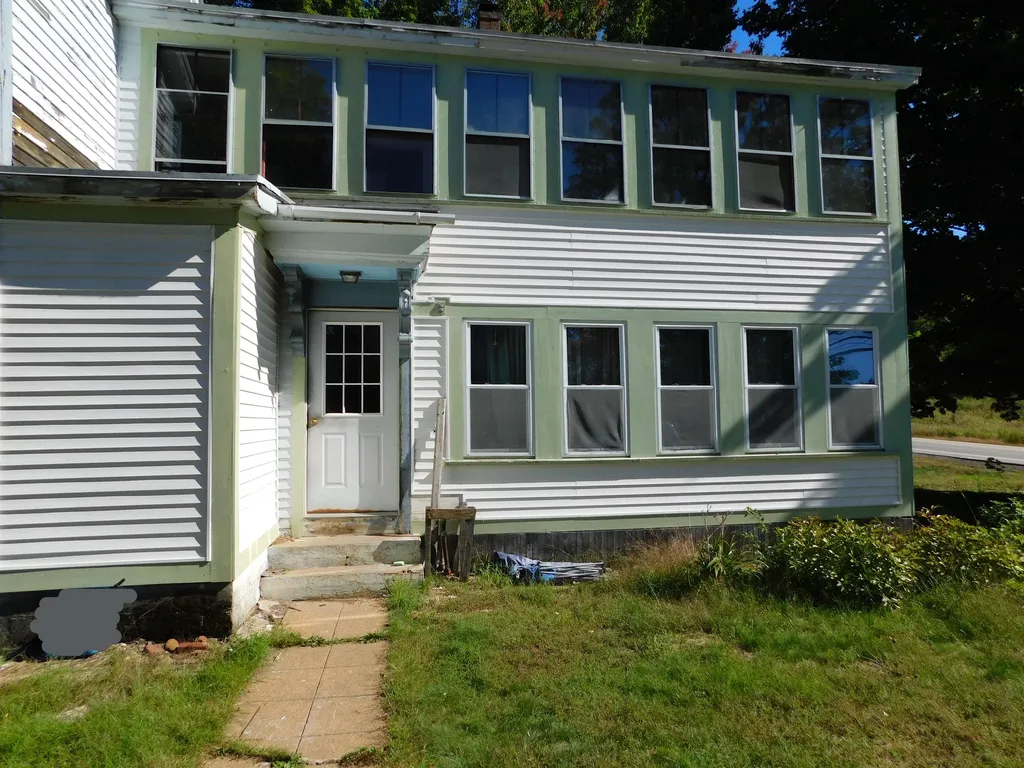 159 School Street Berwick ME 03901
