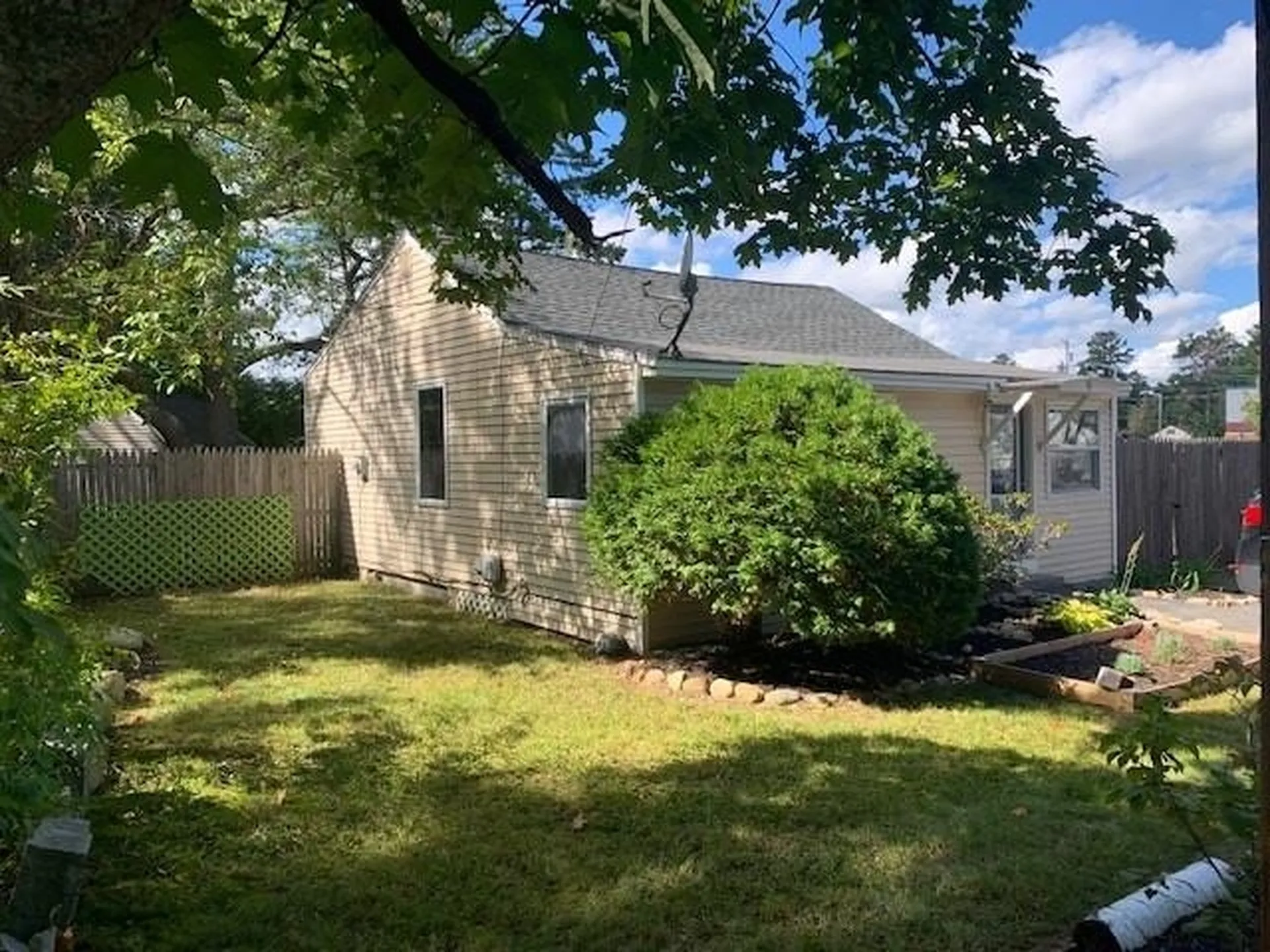 6 Drew Street Concord NH 03301