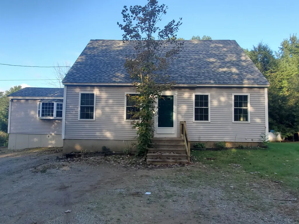 128 Kenney Road Loudon NH 03307