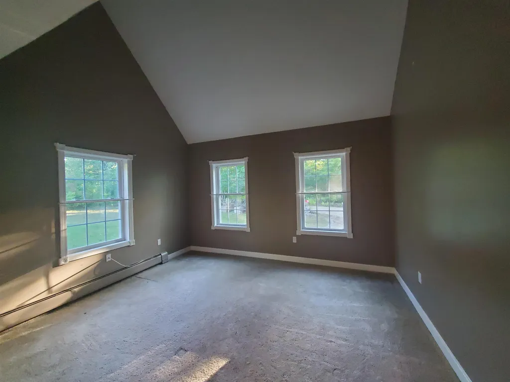 128 Kenney Road Loudon NH 03307