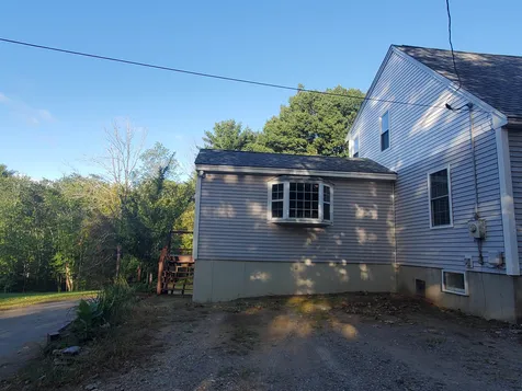 128 Kenney Road Loudon NH 03307