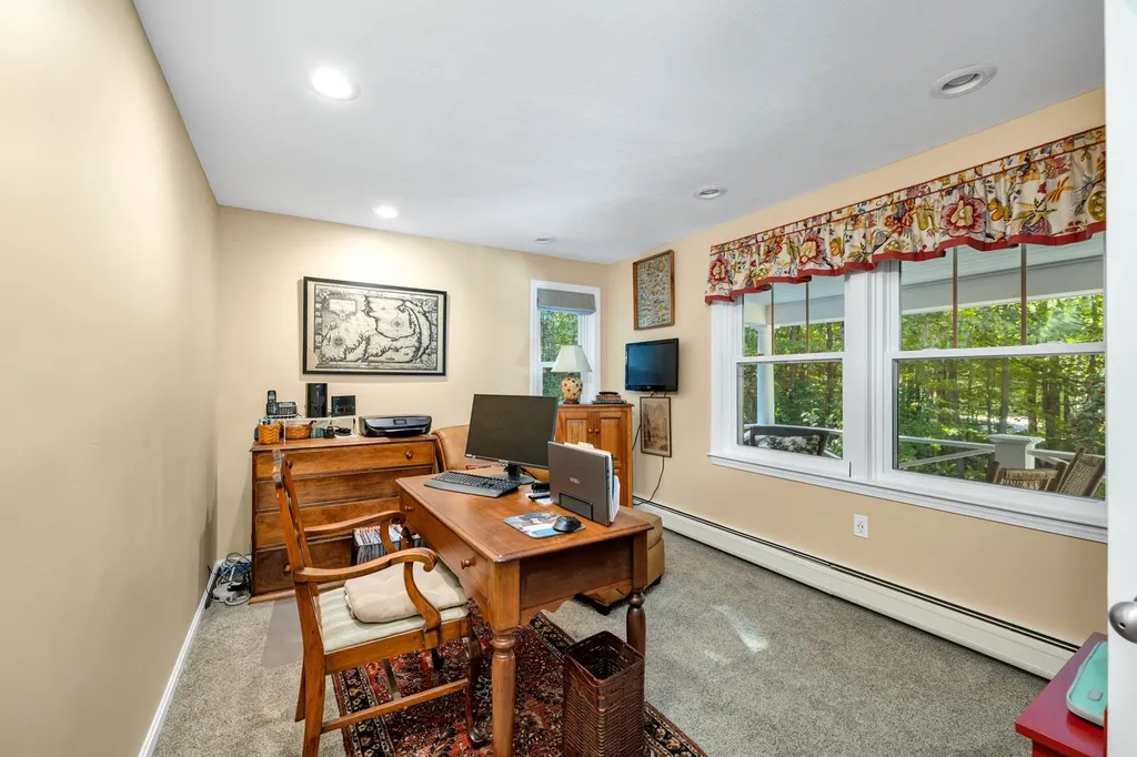79 Waumbeck Road Wolfeboro NH 03894