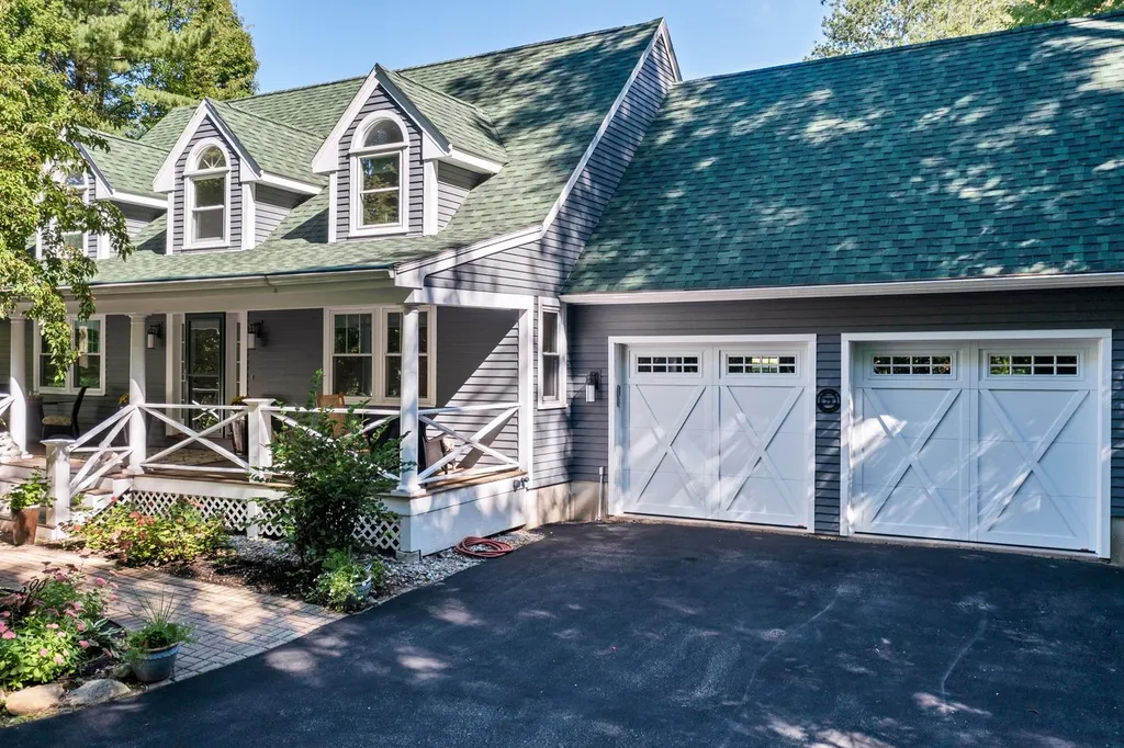 79 Waumbeck Road Wolfeboro NH 03894