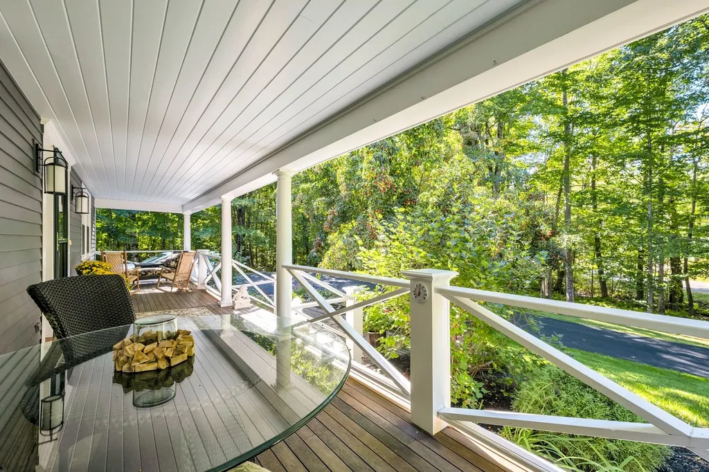 79 Waumbeck Road Wolfeboro NH 03894
