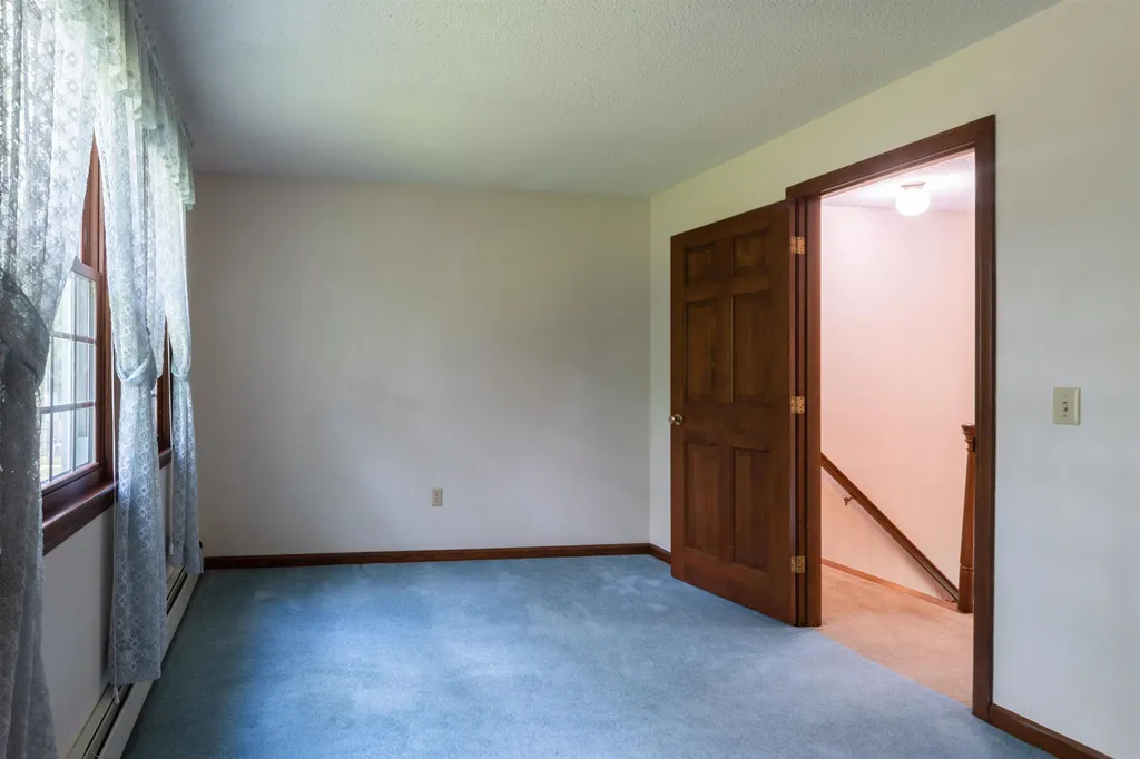 466 Coral Avenue Manchester NH 03104
