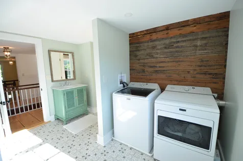 310 Exeter Road Hampton Falls NH 03844