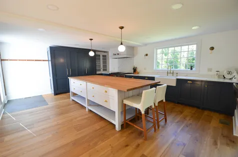 310 Exeter Road Hampton Falls NH 03844