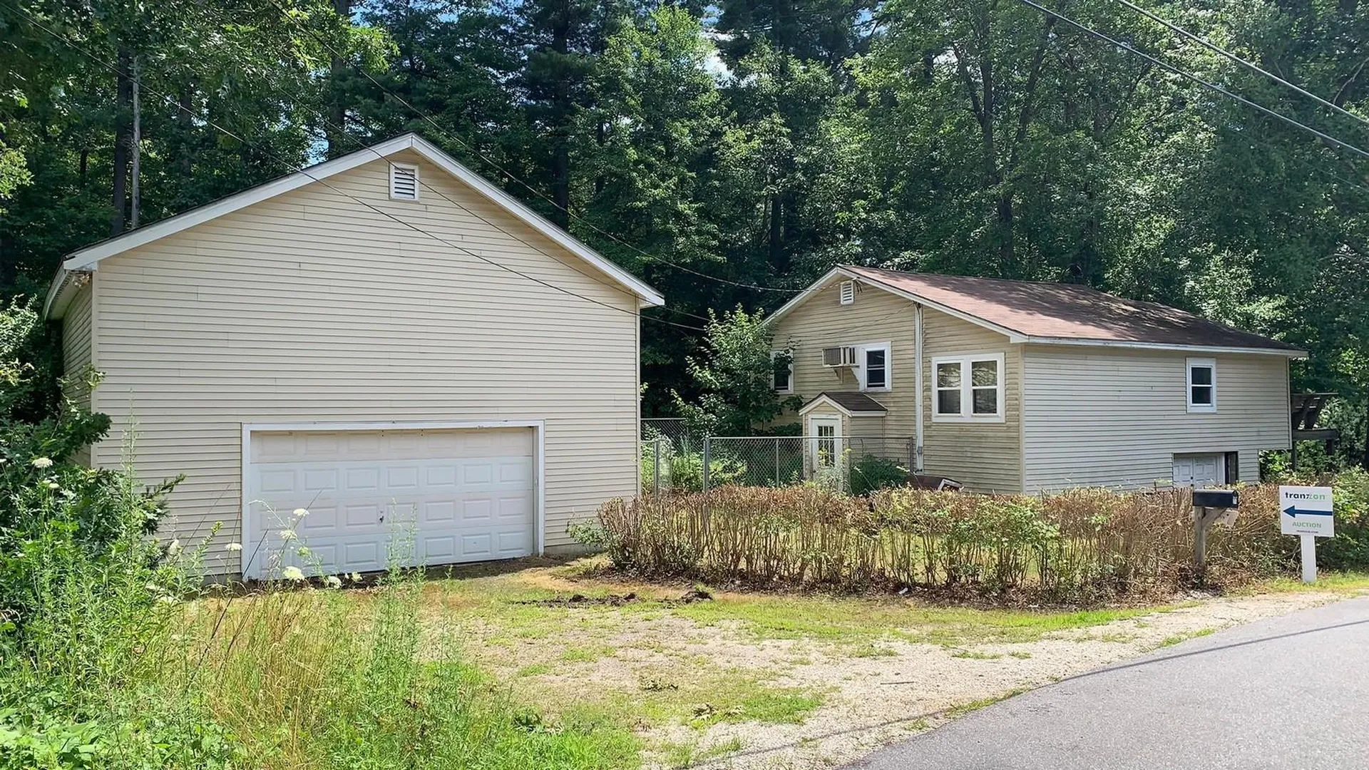 21 Hilda Avenue Derry NH 03038