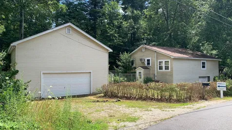 21 Hilda Avenue Derry NH 03038