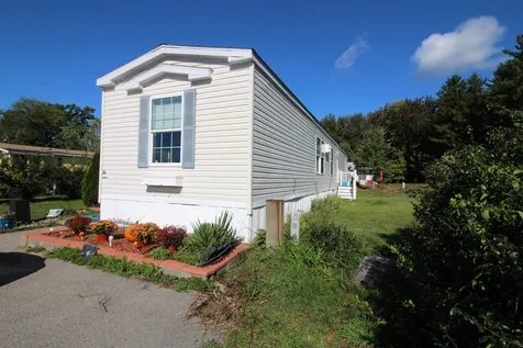 34 Cross Wind Lane Rochester NH 03867