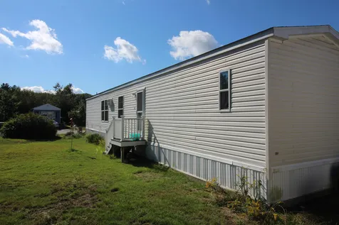 34 Cross Wind Lane Rochester NH 03867