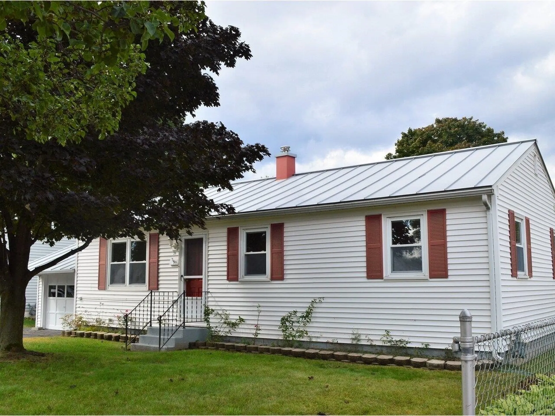 36 Turf Road Burlington VT 05408